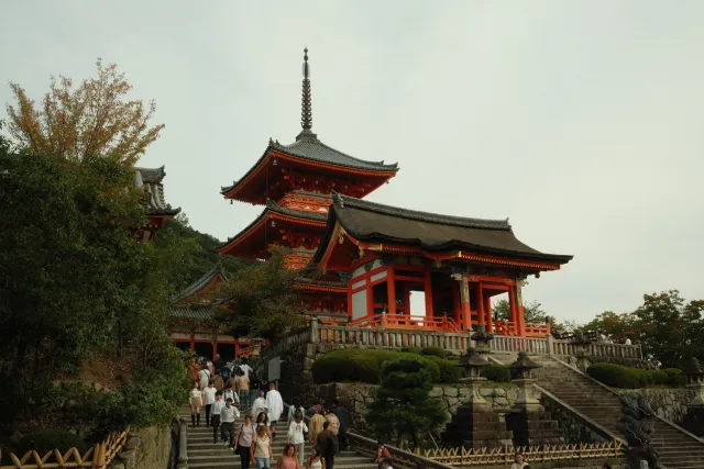 Kiyomizu-dera, Kyoto, Japan