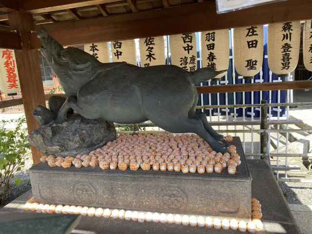 pig statue at Zenkyo-an Temple, Kyoto, Japan