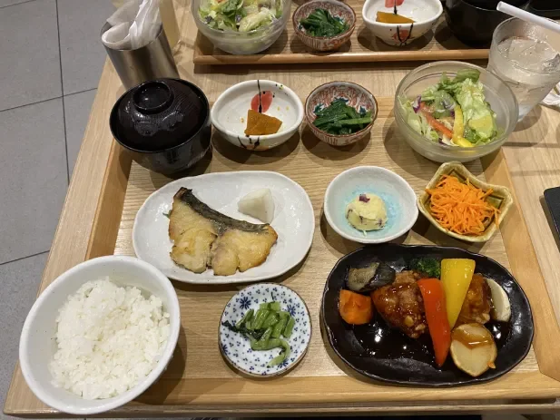 Minoru Shokudo Ginza satisfying meal at Minoru Shokudo Ginza, Tokyo, Japan